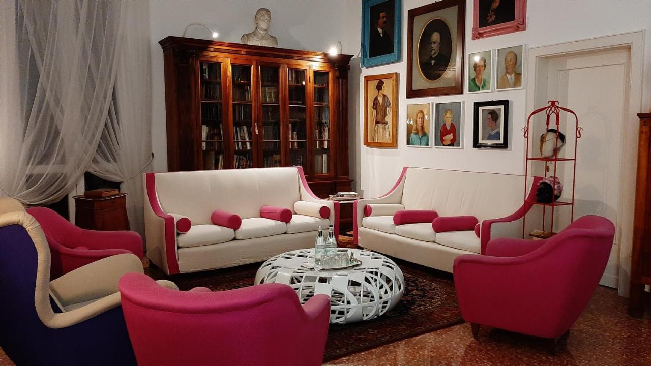 Bed and Breakfast Casa Bertagni Болонья Экстерьер фото